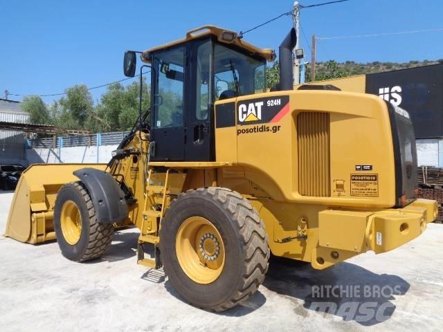 CAT 924 H Naudoti ratiniai krautuvai