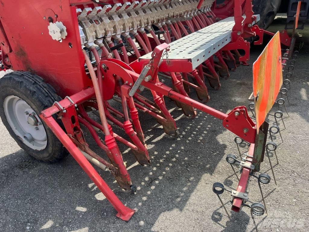 Accord M DRILL PRO Tiksli sėjimo technika