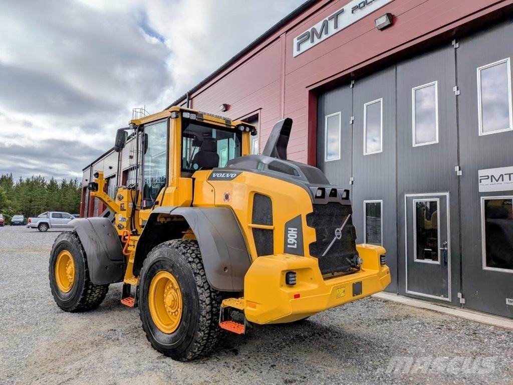 Volvo L 90 H Naudoti ratiniai krautuvai