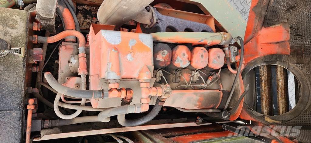 Atlas 1204 LC Specialūs ekskavatoriai