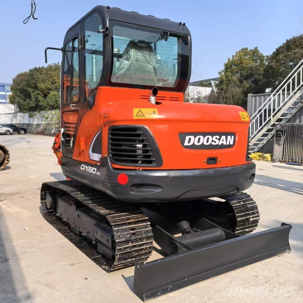 Doosan DX 60-9 C Vikšriniai ekskavatoriai