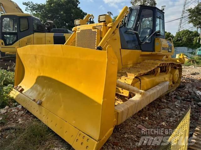 Komatsu D 85 Vikšriniai buldozeriai