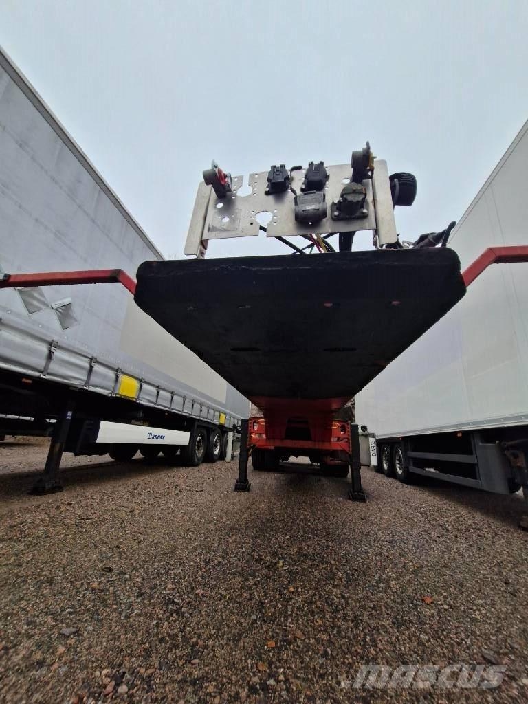 VAK V-Slider Kitos puspriekabės