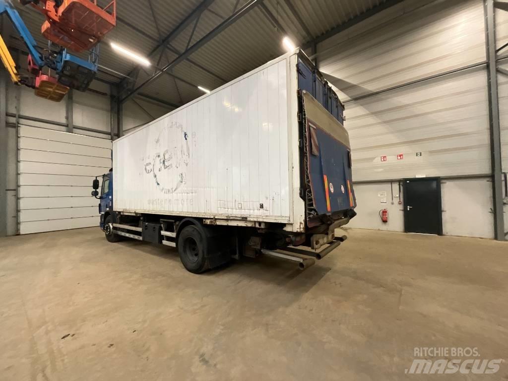 DAF CF 75.310 Sunkvežimiai su dengtu kėbulu