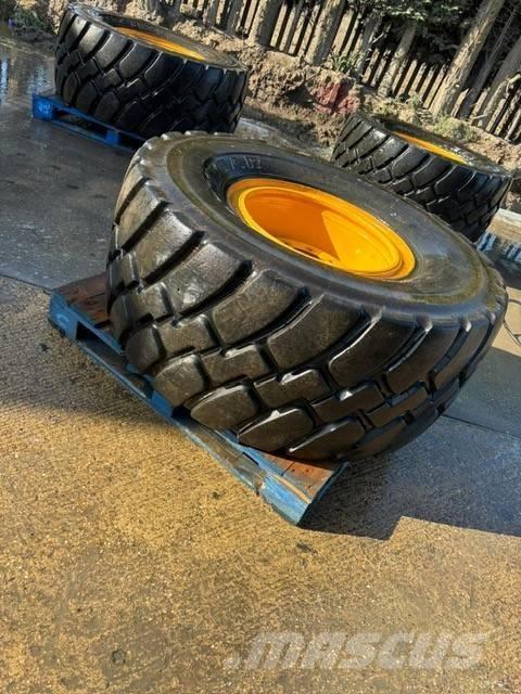 Goodyear Industrial Padangos, ratai ir ratlankiai