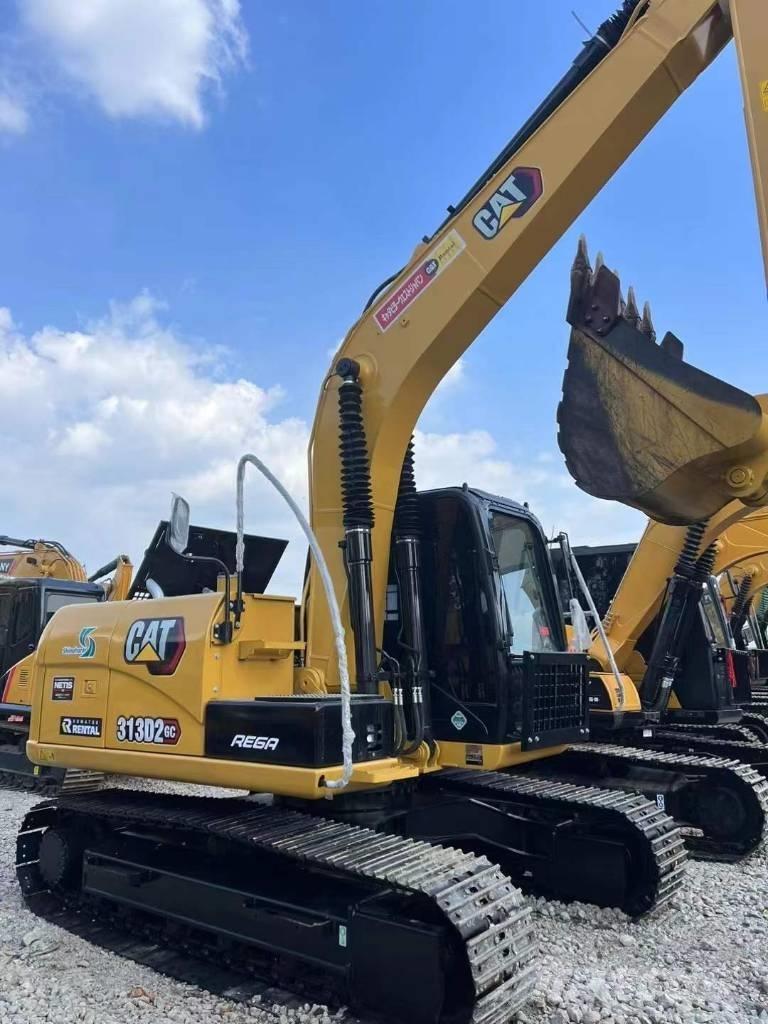 CAT 313 Vikšriniai ekskavatoriai