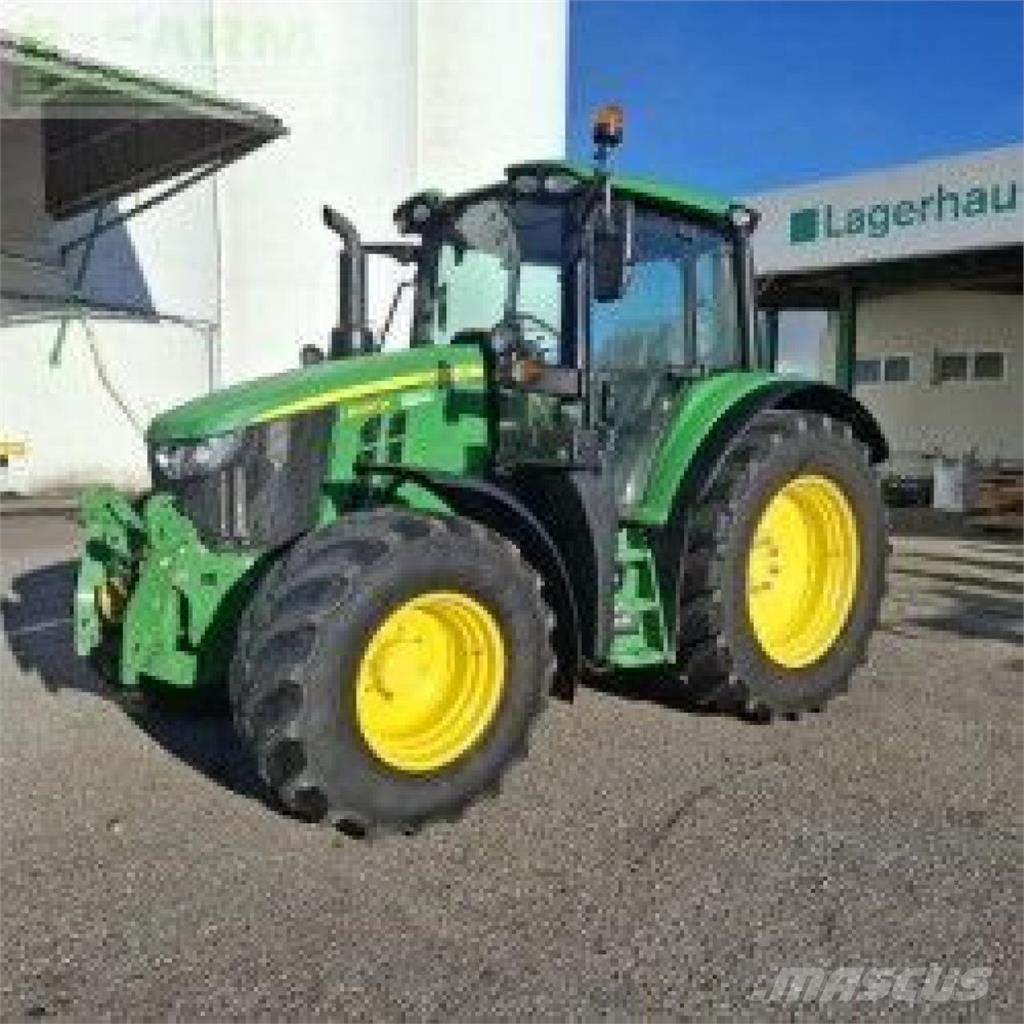 John Deere 6090M Traktoriai