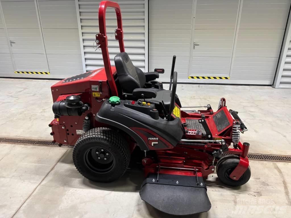 Ferris IS 2600 Žoliapjovės su lankstiniu vairavimo mechanizmu