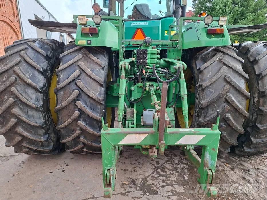 John Deere 9300 Traktoriai