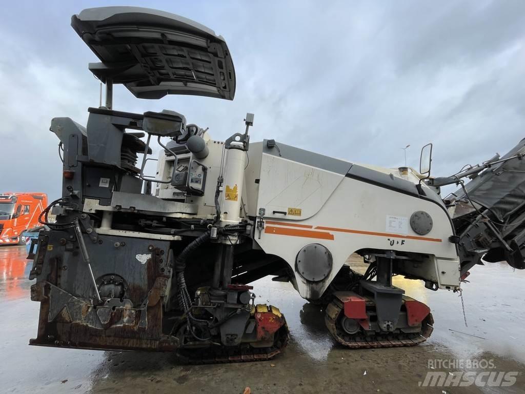Wirtgen W 100 F Asfalto šalto frezavimo technika