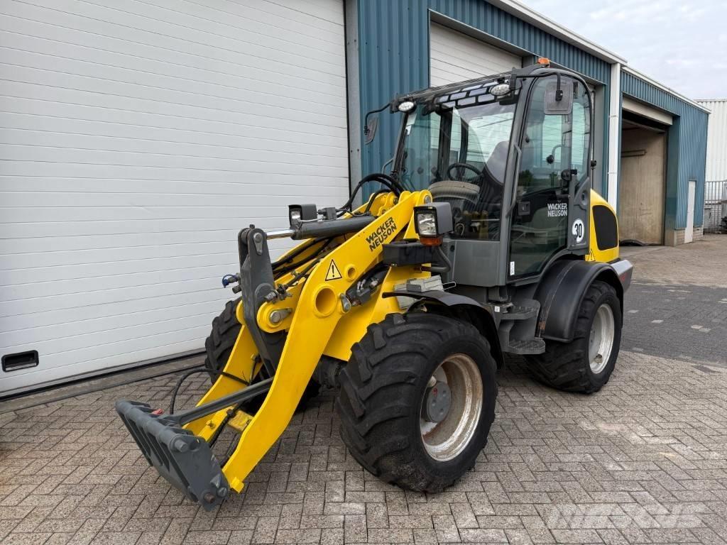 Wacker WL52 Naudoti ratiniai krautuvai
