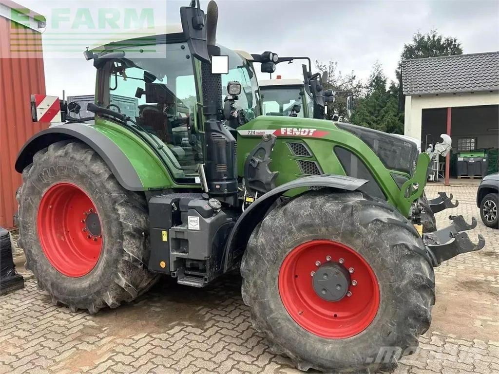 Fendt 724 vario Traktoriai