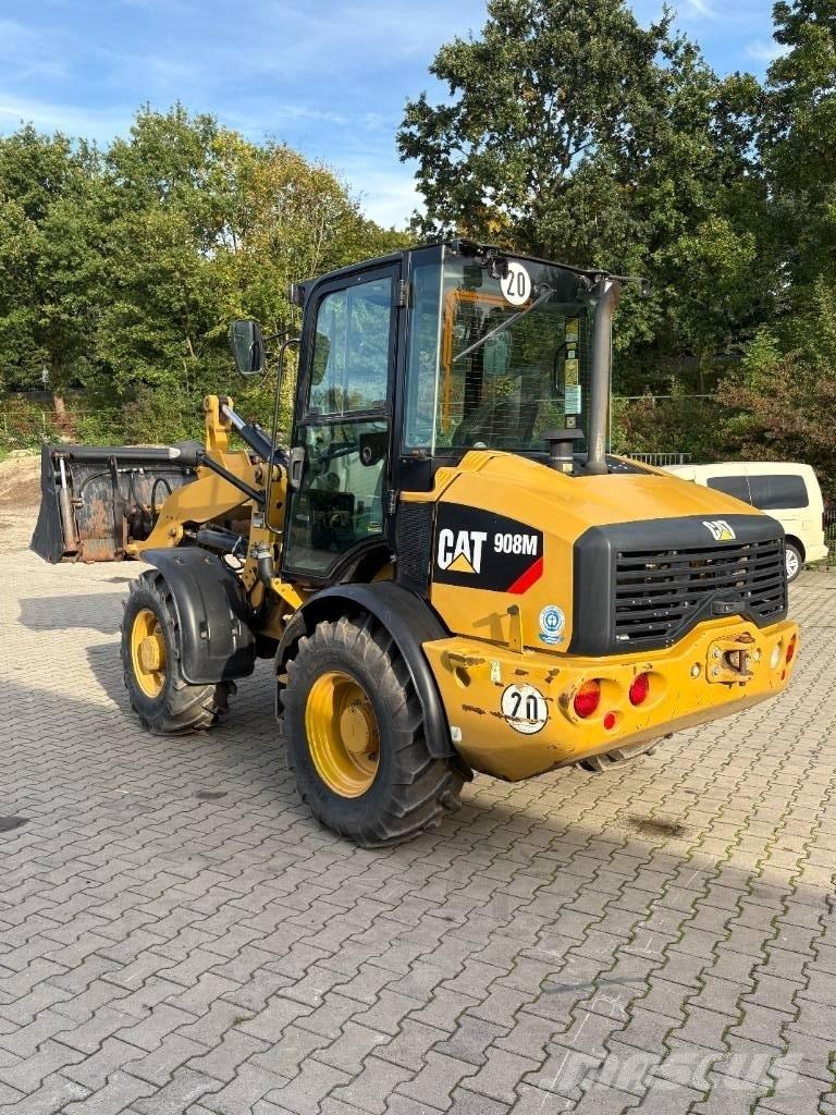 CAT 908M Naudoti ratiniai krautuvai