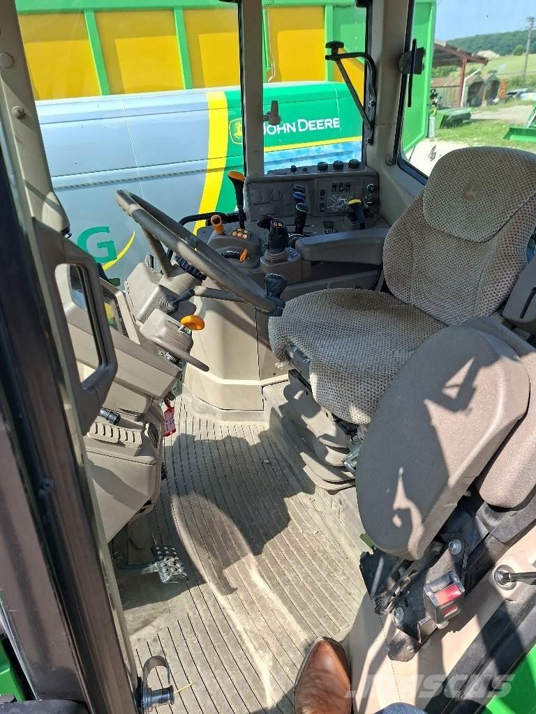 John Deere 6110M Traktoriai