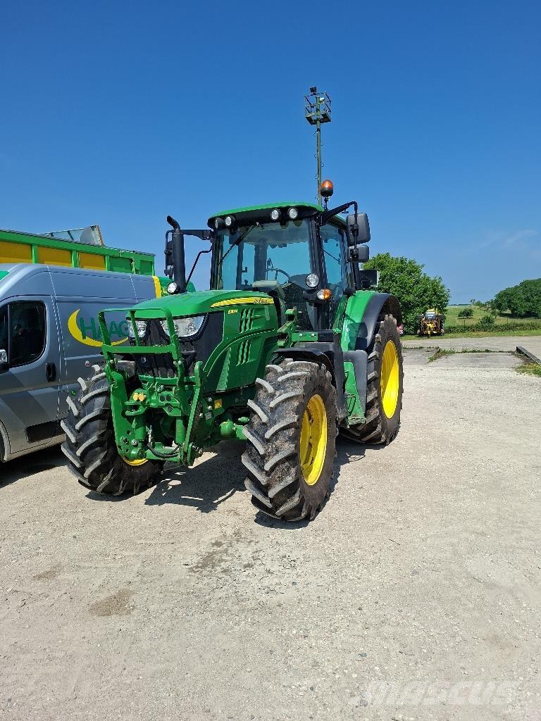 John Deere 6110M Traktoriai