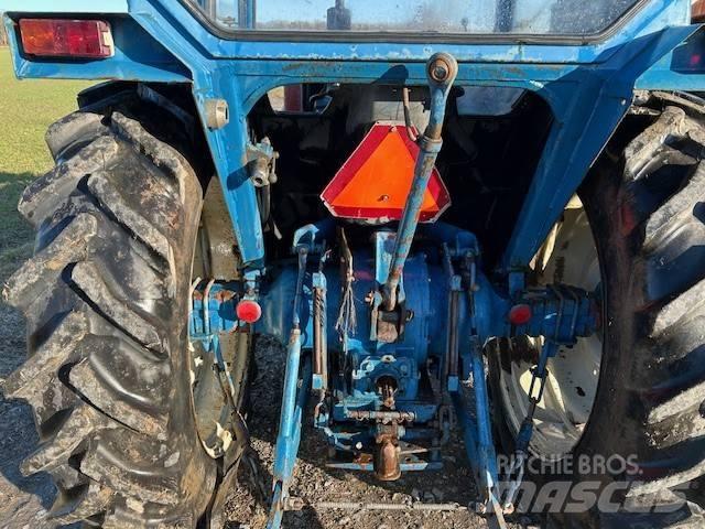 Ford 4000 Traktoriai