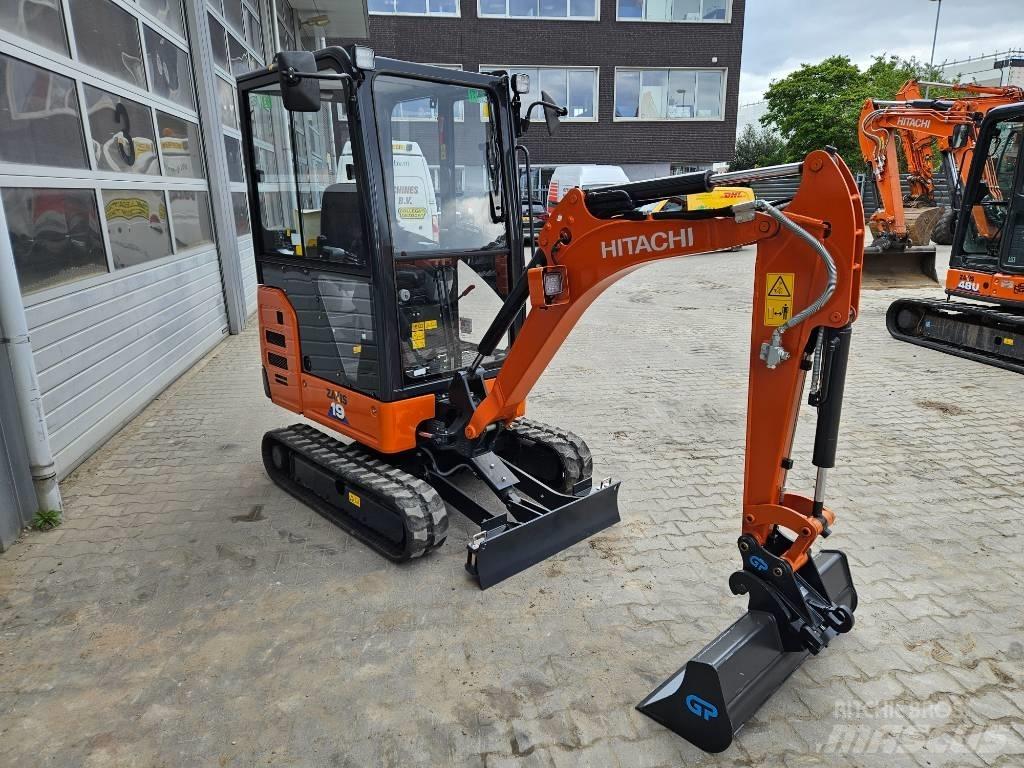 Hitachi ZX19-6 Mini ekskavatoriai < 7 t