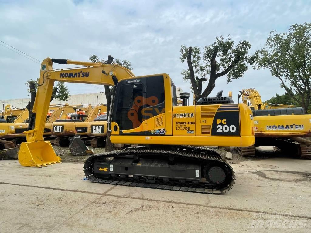 Komatsu PC 200 Vikšriniai ekskavatoriai