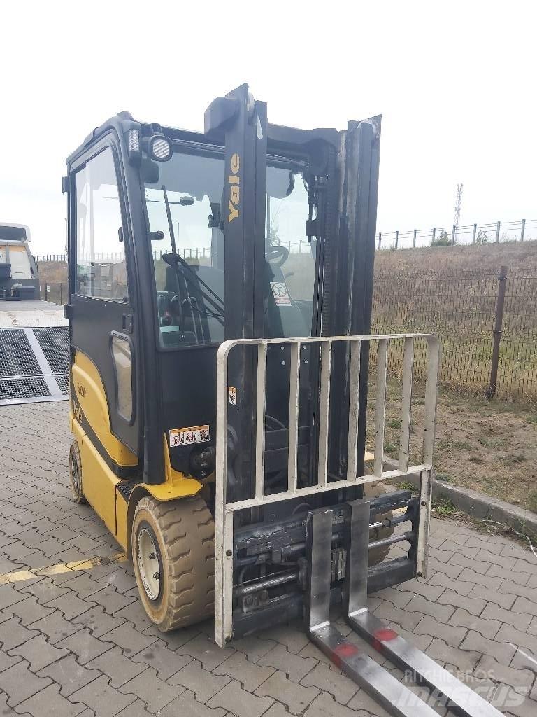 Yale ERP25VL Elektriniai šakiniai krautuvai