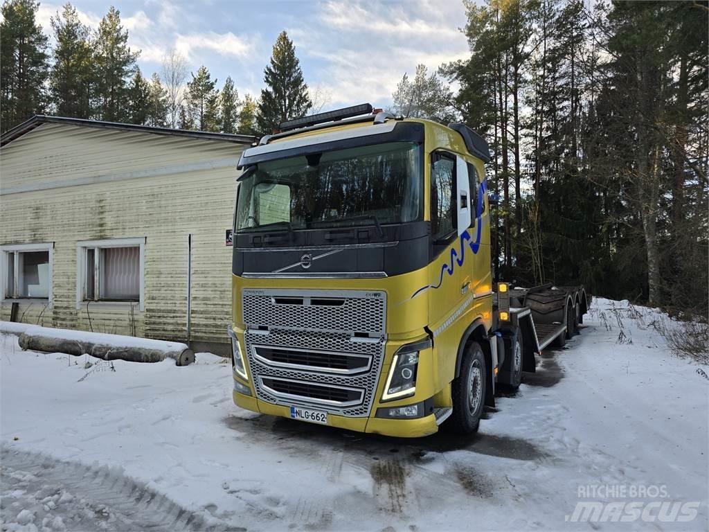 Volvo FH 16 750 Miško mašinų transportavimo sunkvežimiai