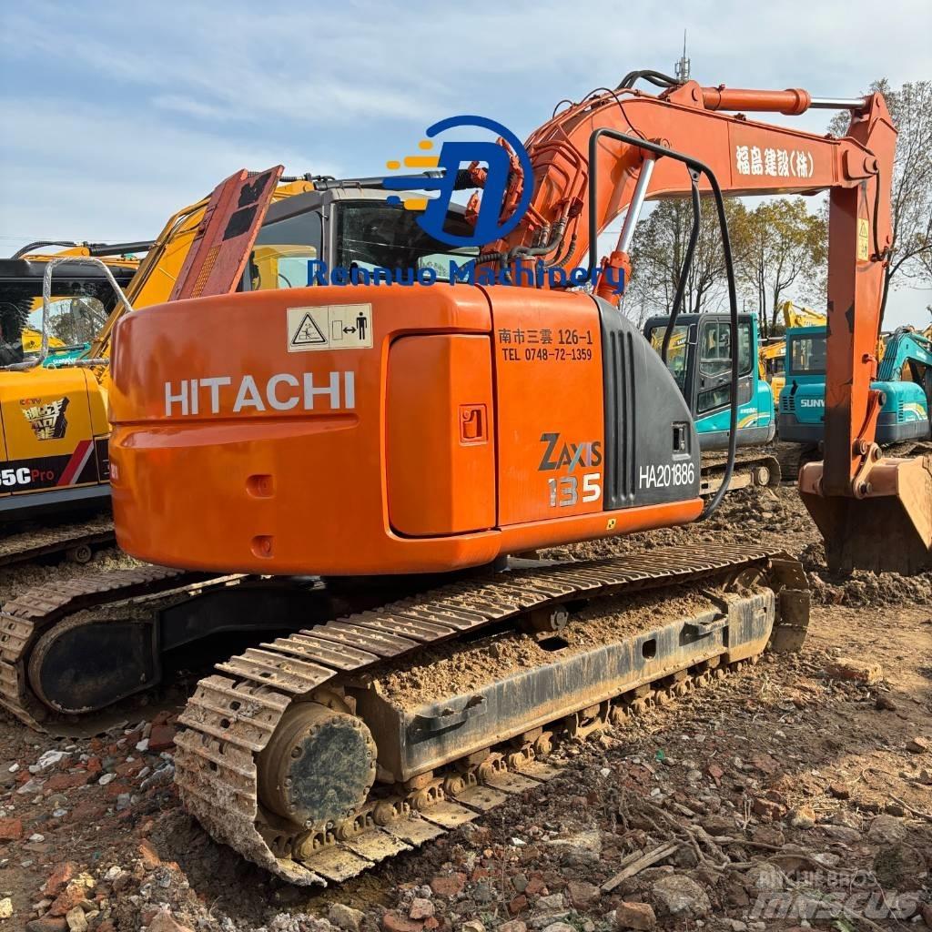Hitachi ZX 135 US Vikšriniai ekskavatoriai