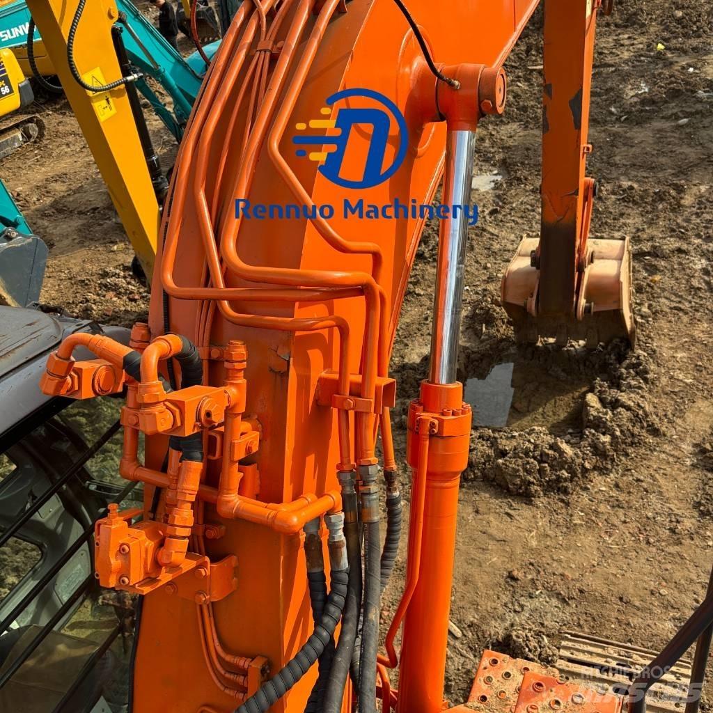 Hitachi ZX 135 US Vikšriniai ekskavatoriai