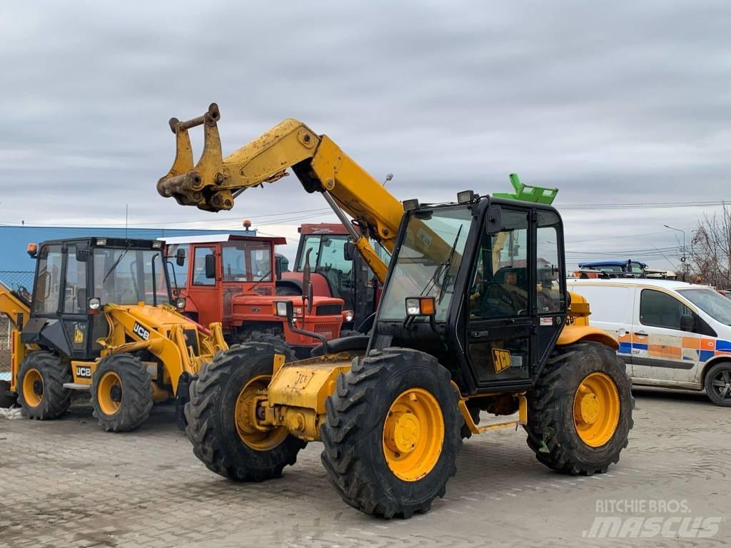 JCB 526 S Teleskopiniai krautuvai žemės ūkiui