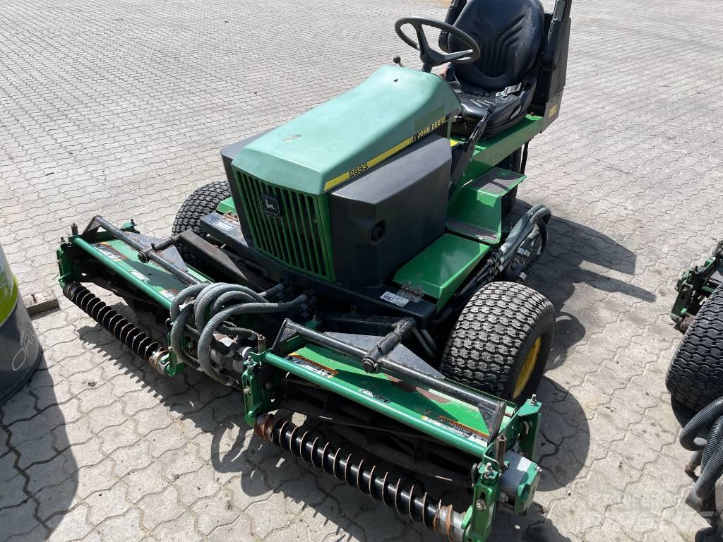 John Deere 2653 Sodo traktoriukai-vejapjovės