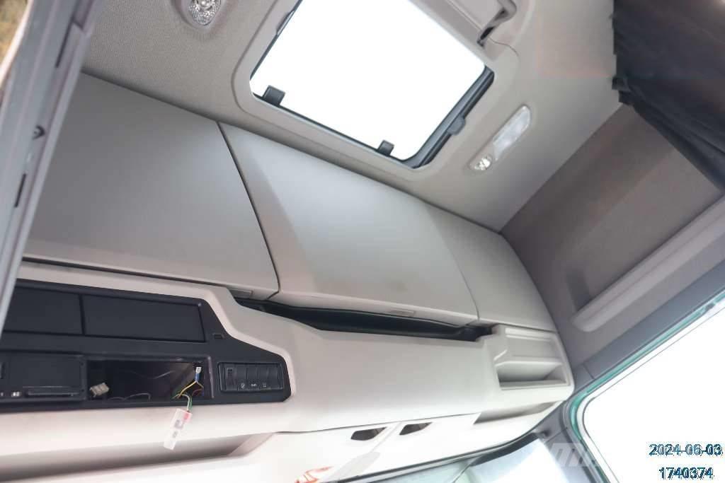 Scania R Kabinos ir salonai