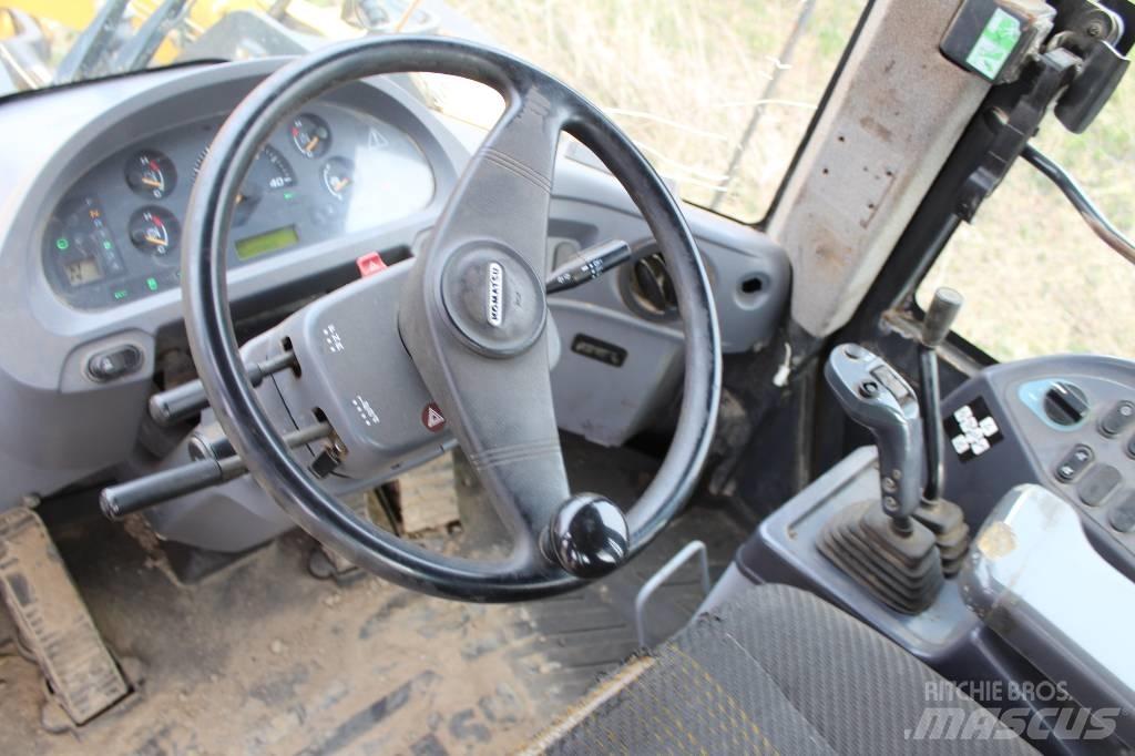 Komatsu WA 380-6 Naudoti ratiniai krautuvai
