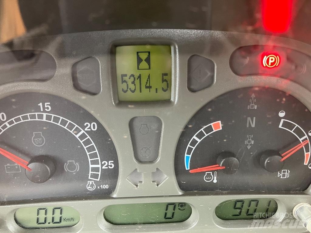 Case IH Maxxum 140 Traktoriai
