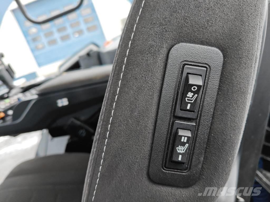 Valtra T 255 Versu Traktoriai