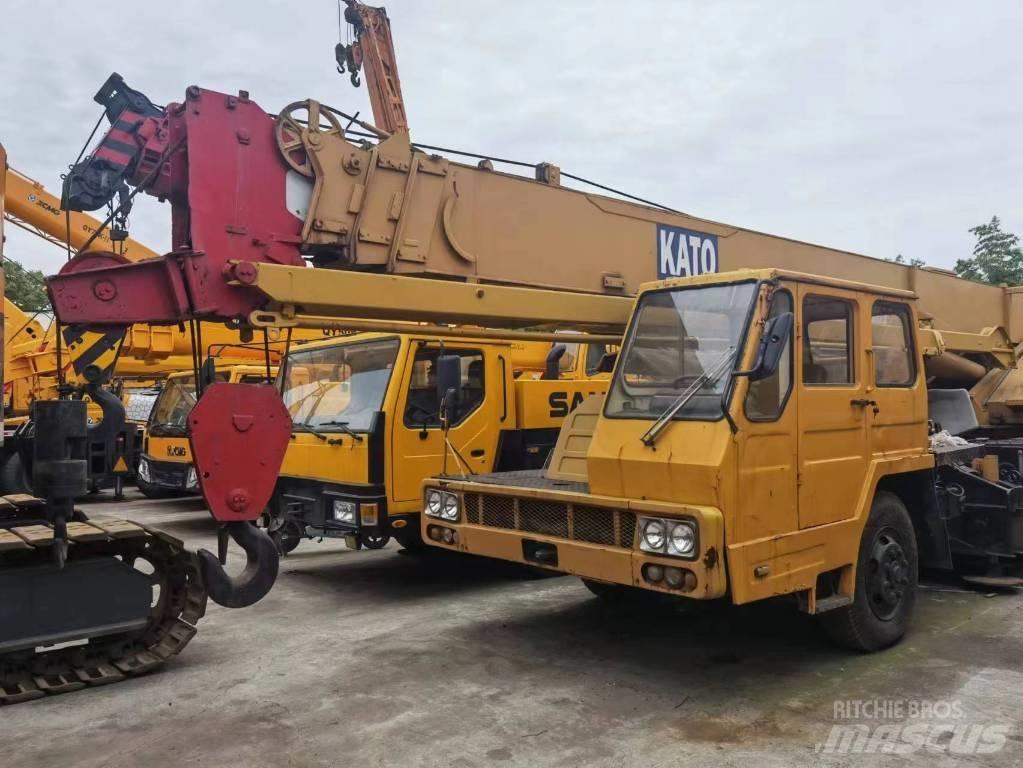 Kato 250 Visureigiai kranai