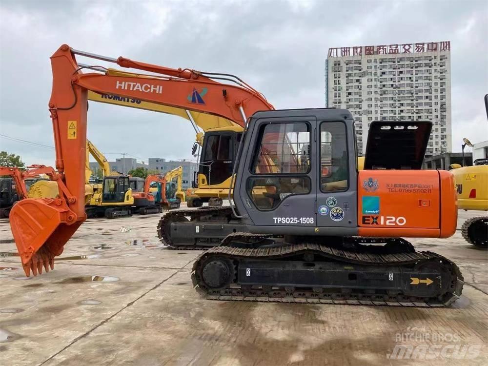 Hitachi EX 1200 Vikšriniai ekskavatoriai