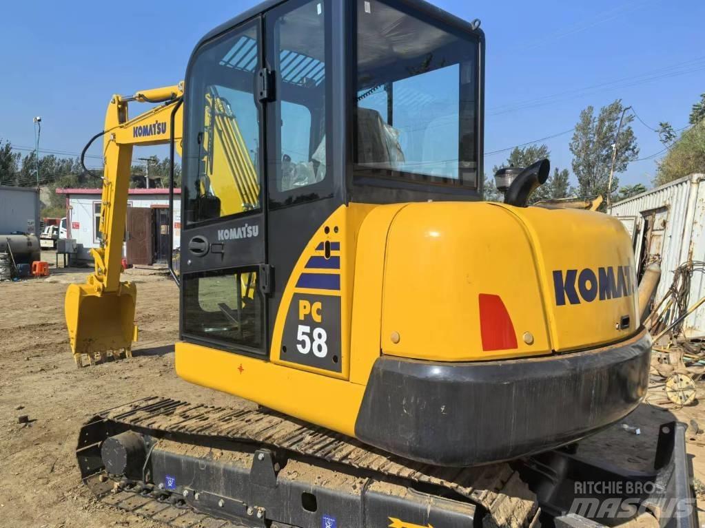 Komatsu PC 58 Vikšriniai ekskavatoriai