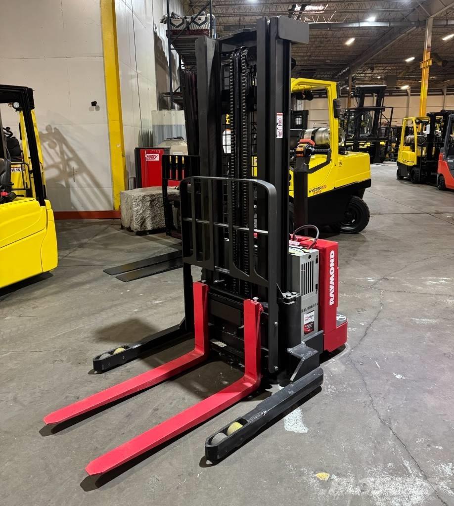 Raymond RSS40 Savaeigiai rietuvai