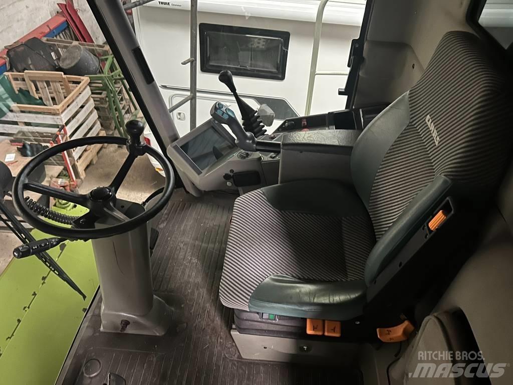 CLAAS Lexion 460 Derliaus nuėmimo kombainai