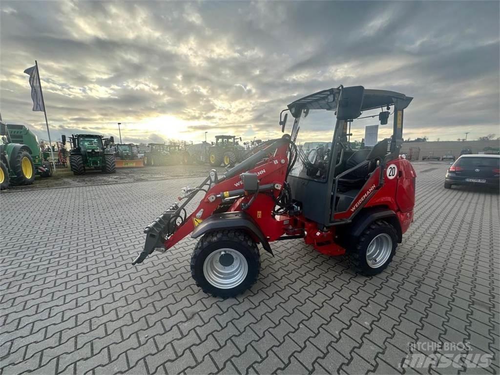 Weidemann 1390 Mini krautuvai