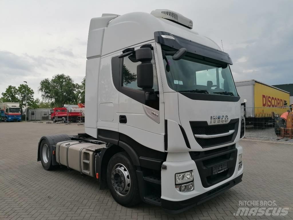Iveco AS440ST/P Naudoti vilkikai