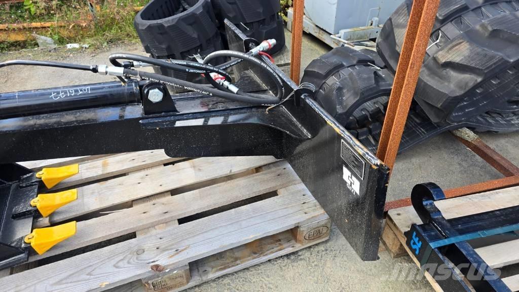  Grävarm Avant bobcat Krautuvai su šoniniu pasukimu