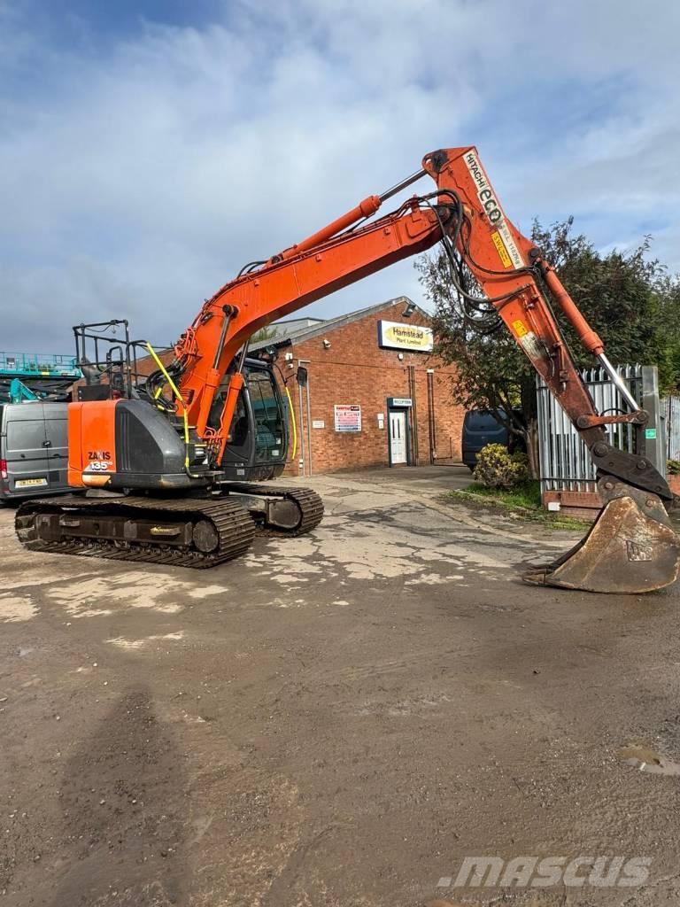 Hitachi ZX 135 US Vikšriniai ekskavatoriai