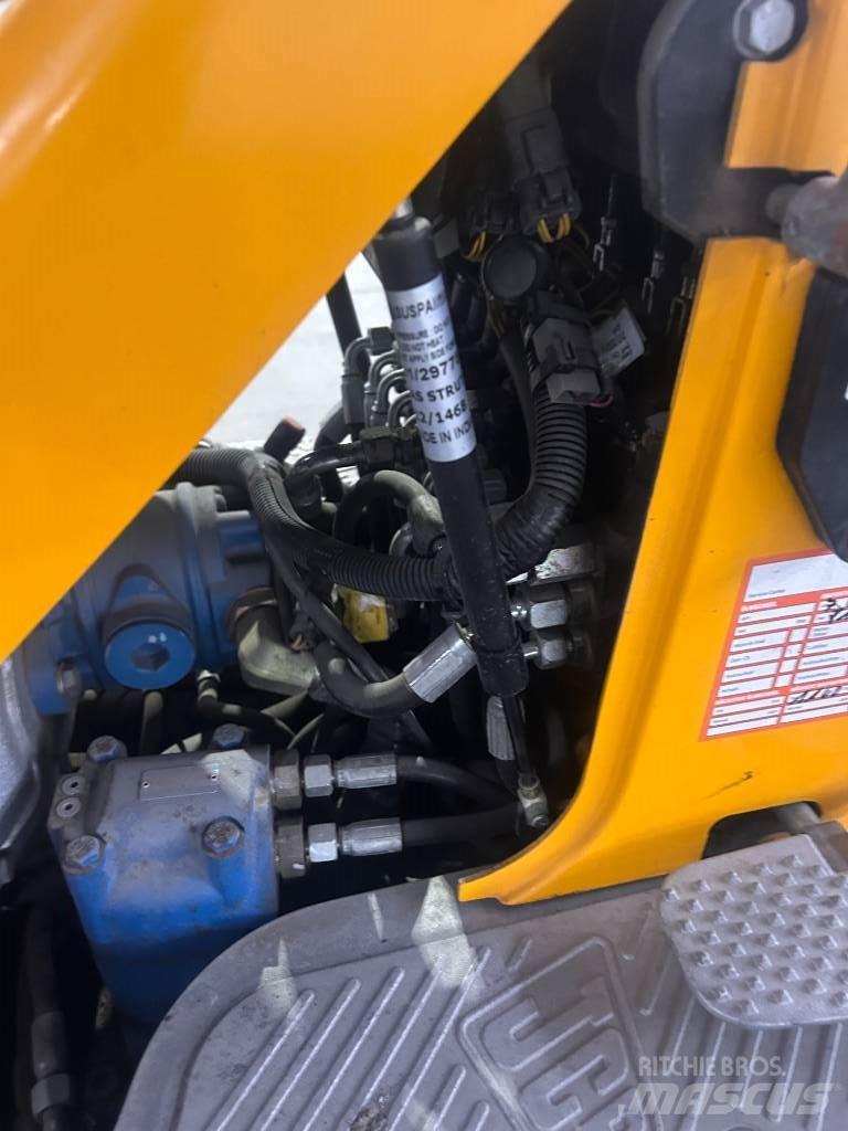 JCB 8010 CTS Mini ekskavatoriai < 7 t