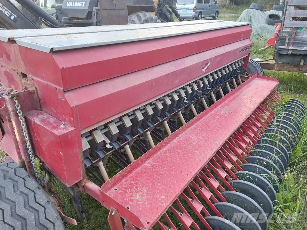 Juko 250 Sėjamieji kombainai