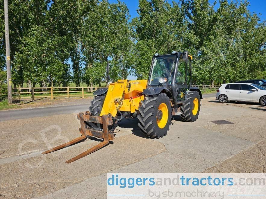 JCB 526-56 Agri Teleskopiniai krautuvai žemės ūkiui