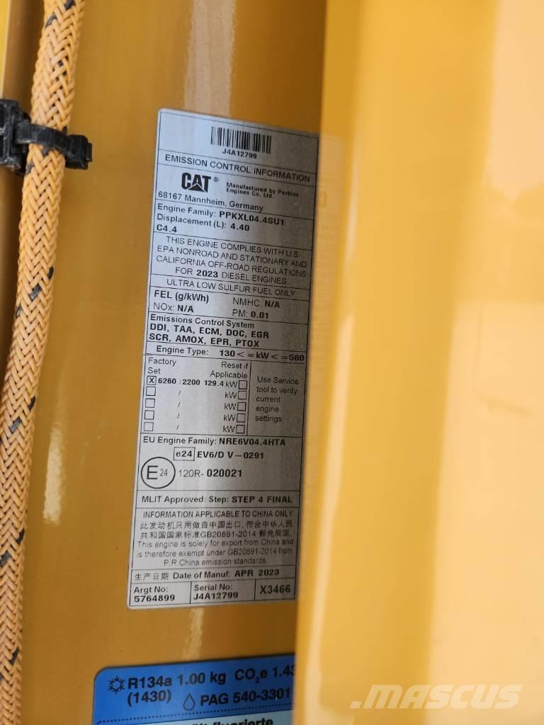 CAT M 318 Ratiniai ekskavatoriai