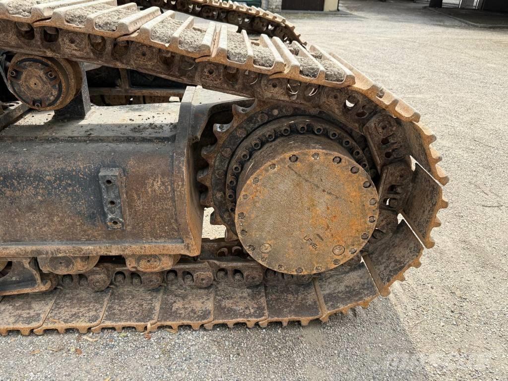 CAT 352 F Vikšriniai ekskavatoriai
