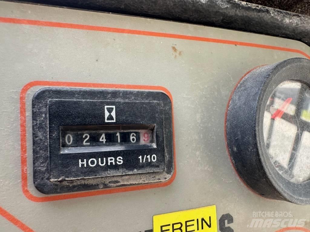 Thomas T137 Krautuvai su šoniniu pasukimu