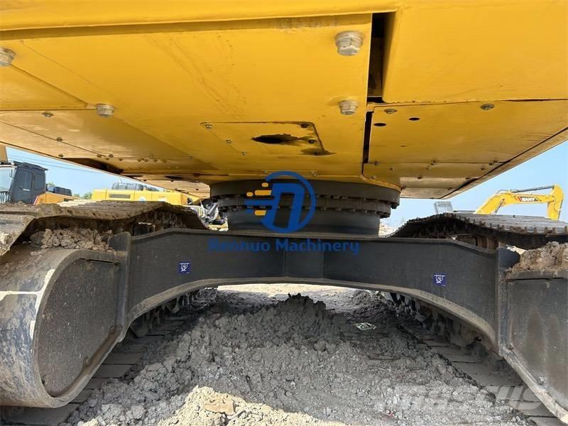 Komatsu PC 300 Vikšriniai ekskavatoriai