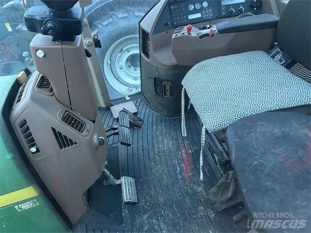 John Deere 8100 Traktoriai