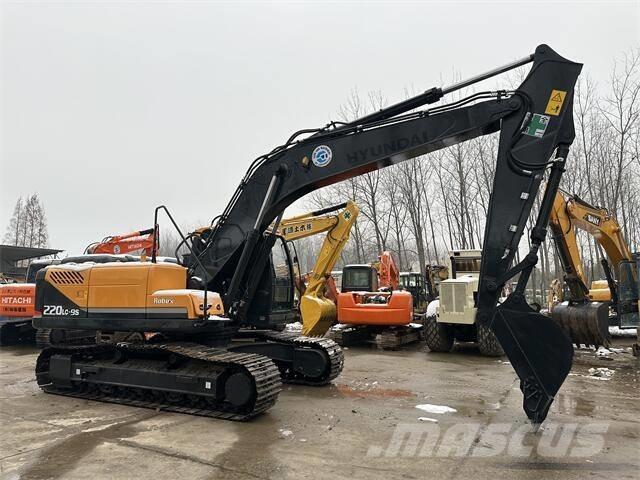 Hyundai R220LC-9S Vikšriniai ekskavatoriai